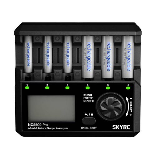 Polnilnik SkyRC NC2500 Pro AA/AAA