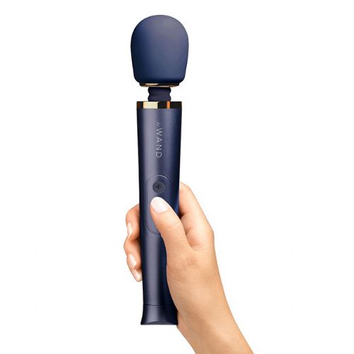 Vibro maser Le Wand Petite Navy, 6 načinov vibracij, 10 stopenj hitrosti, temno modre barve