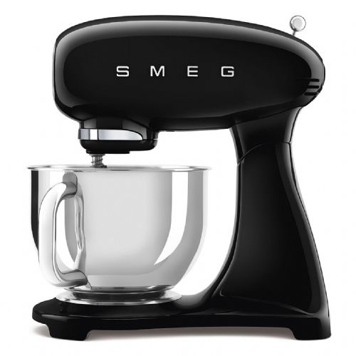 Kuhinjski robot SMEG SMF03BLEU  črne barve