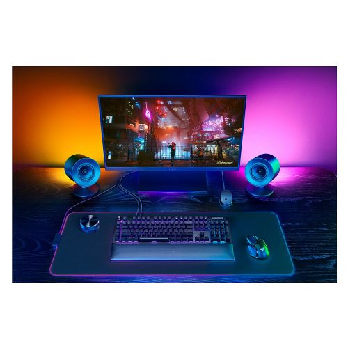 Računalniški zvočnik Razer Nommo V2 Pro 2.1, polnofrekvenčni, Bluetooth 5.3, osvetlitev ozadja, USB-C