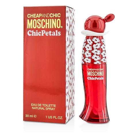 Moschino Cheap And Chic Chic Petals 30 ml (15,99 €, enaa.com)